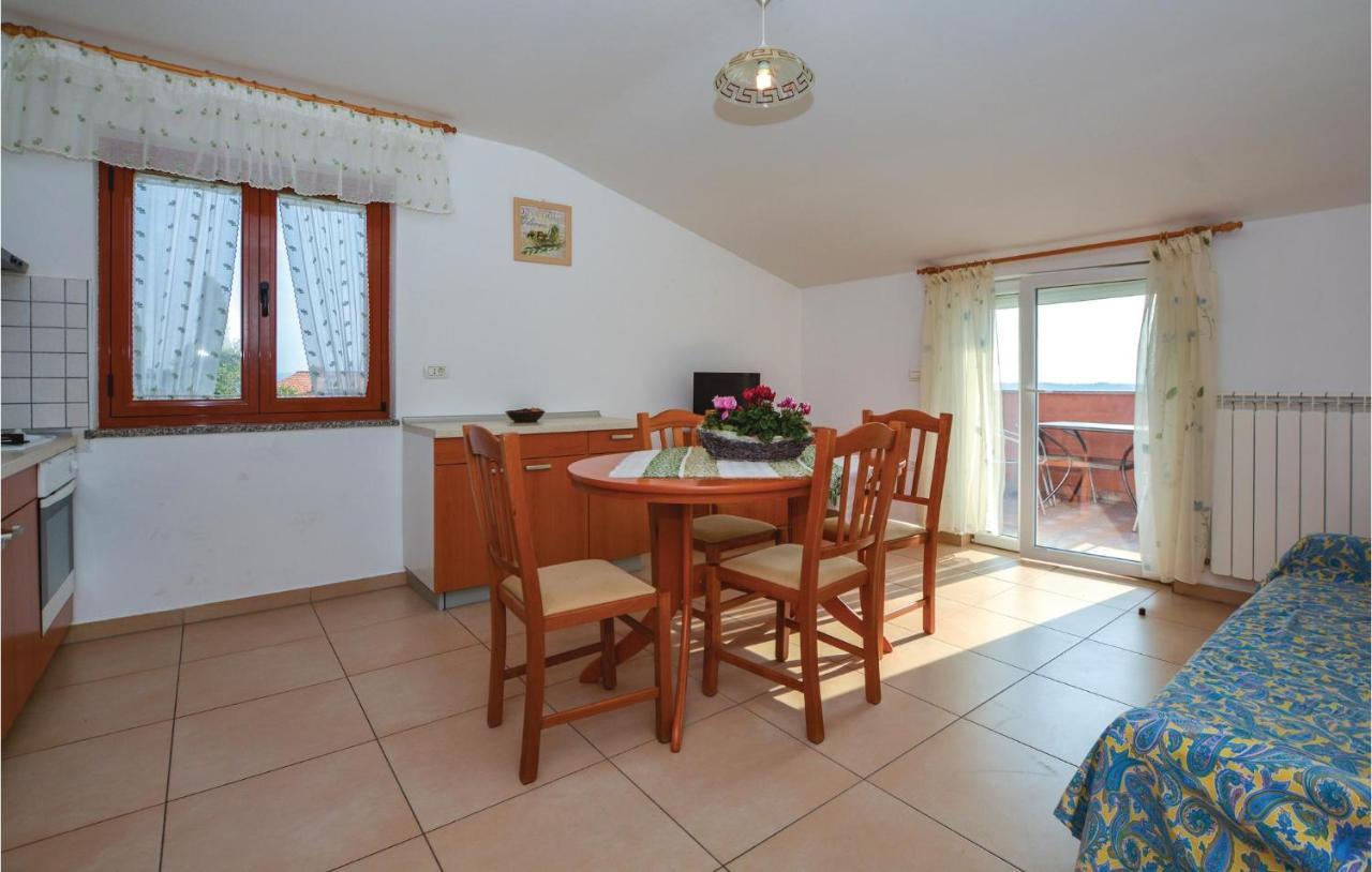 2 Bedroom Amazing Apartment In ポルトローシュ エクステリア 写真